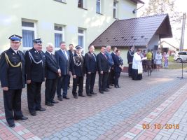 nowy-woz-dla-osp-zwiernik.jpg