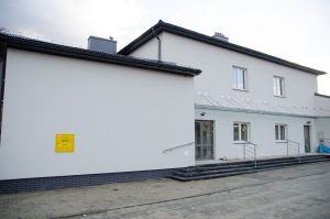 odnowiony-dom-ludowy-w-slotowej.jpg odnowiony-dom-ludowy-w-slotowej.jpg