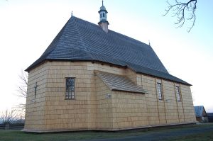 odnowiony-kosciol-w-machowej.jpg