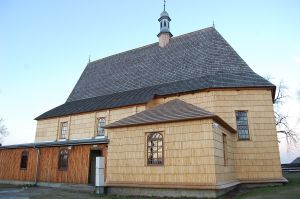 odnowiony-kosciol-w-machowej.jpg