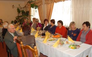 oplatkowe-spotkanie-z-kolednikami-zdjecia.jpg