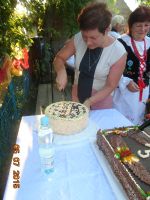panie-rzucaly-pierogami.jpg