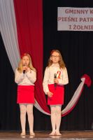 patriotyczne-spiewanie-w-domu-kultury.jpg