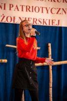 patriotyczne-spiewanie-w-zwierniku.jpg