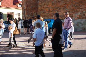 pierwszy-dzwonek-dla-ponad-1700-uczniow.jpg