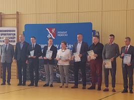 pilzno-na-podium-w-powiecie.jpg
