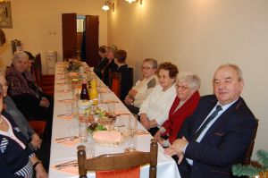 podzielili-sie-oplatkiem-i-wiedza.jpg