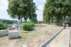 powstaja-nowe-place-zabaw.jpg