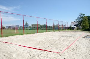 powstaje-boisko-do-plazowki.jpg powstaje-boisko-do-plazowki.jpg
