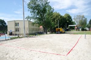 powstaje-boisko-do-plazowki.jpg powstaje-boisko-do-plazowki.jpg