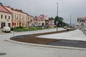 przewrocono-ruch-przez-centrum.jpg przewrocono-ruch-przez-centrum.jpg