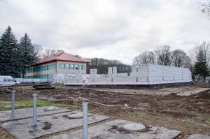 sala-w-strzegocicach-rosnie.jpg sala-w-strzegocicach-rosnie.jpg