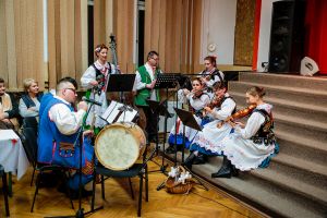 staropolskie-wesele-w-domu-kultury.jpg