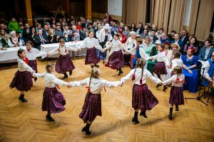 staropolskie-wesele-w-domu-kultury.jpg