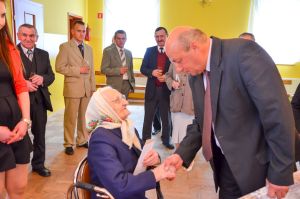 stulatka-ze-zwiernika.jpg stulatka-ze-zwiernika.jpg