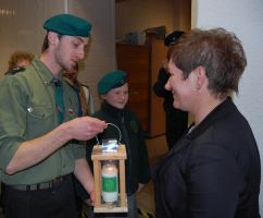 swiatlo-z-betlejem-jest-juz-w-pilznie-zdjecia.jpg