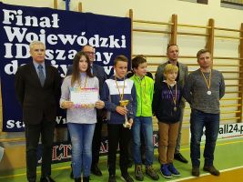 szachisci-z-pilzna-mistrzami-wojewodztwa.jpg szachisci-z-pilzna-mistrzami-wojewodztwa.jpg