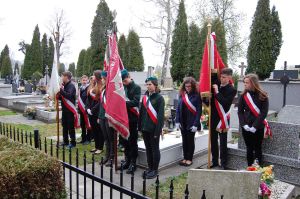 uczczono-ofiary-zbrodni-katynskiej.jpg uczczono-ofiary-zbrodni-katynskiej.jpg