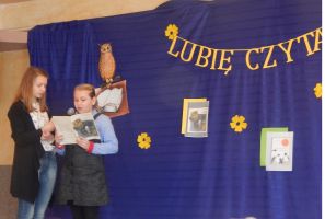 uczniowie-ktorzy-lubia-czytac.jpg
