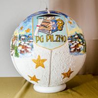 unikatowe-bombki-na-rynku.jpg unikatowe-bombki-na-rynku.jpg