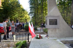 uroczyscie-w-dobrkowie.jpg