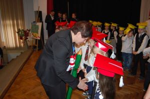 uroczyste-pasowanie-uczniow.jpg uroczyste-pasowanie-uczniow.jpg