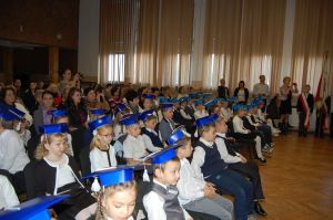uroczyste-pasowanie-uczniow.jpg uroczyste-pasowanie-uczniow.jpg