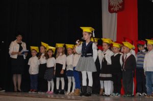 uroczyste-pasowanie-uczniow.jpg uroczyste-pasowanie-uczniow.jpg