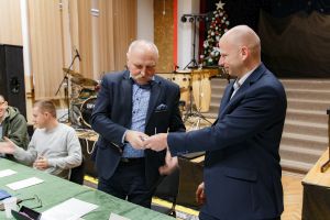 wedkarze-omowili-nurtujace-sprawy.jpg wedkarze-omowili-nurtujace-sprawy.jpg