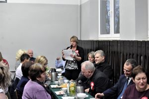 wieczornica-niepodleglosciowa-w-parkoszu.jpg wieczornica-niepodleglosciowa-w-parkoszu.jpg