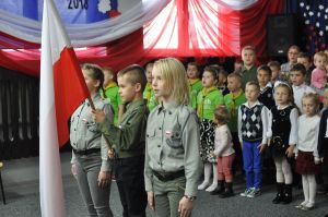 wieczornica-niepodleglosciowa-w-parkoszu.jpg wieczornica-niepodleglosciowa-w-parkoszu.jpg