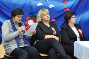 wieczornica-z-czarnymi-orlami.jpg wieczornica-z-czarnymi-orlami.jpg