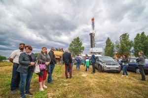 wiertnia-w-obiektywie.jpg wiertnia-w-obiektywie.jpg