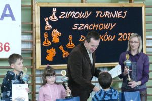 zimowa-rywalizacja-szachistow-zdjecia.jpg